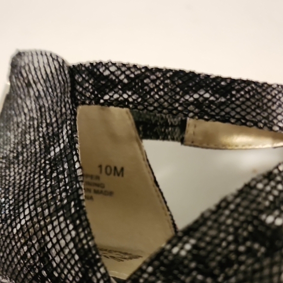 Anne Klein Elegant Snakeskin Heels In 10 - Picture 3 of 9